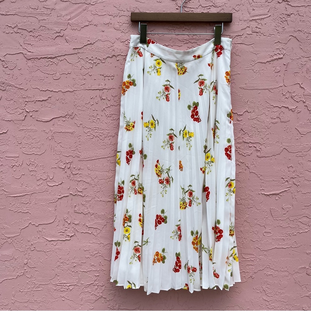 Loft Floral Pleated Skirt Size 10 Long NWT